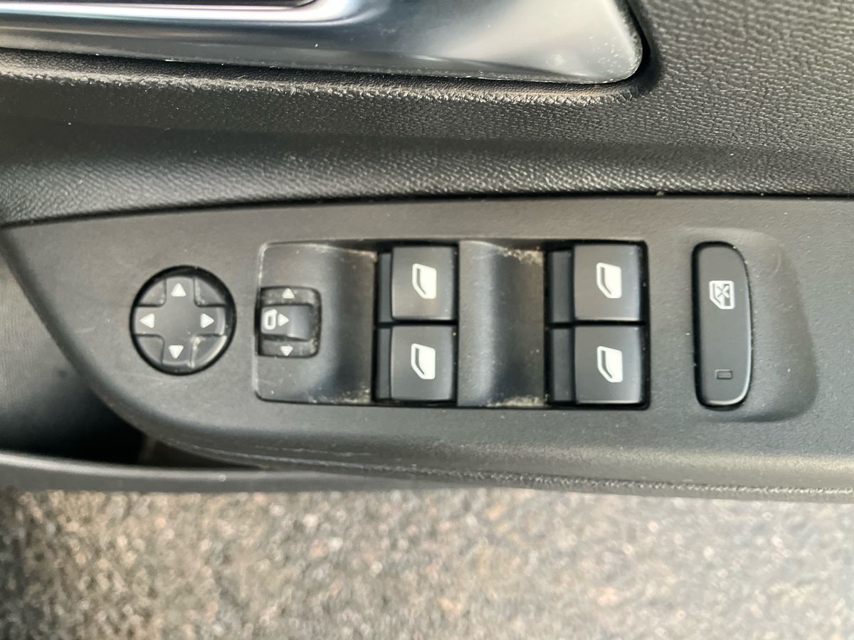 Used Vauxhall Corsa 2022 for sale - 76735970: Photo 19