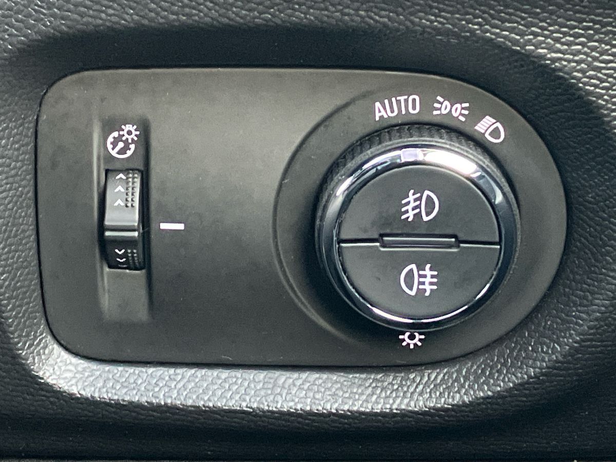 Used Vauxhall Corsa 2022 for sale - 76735970: Photo 34