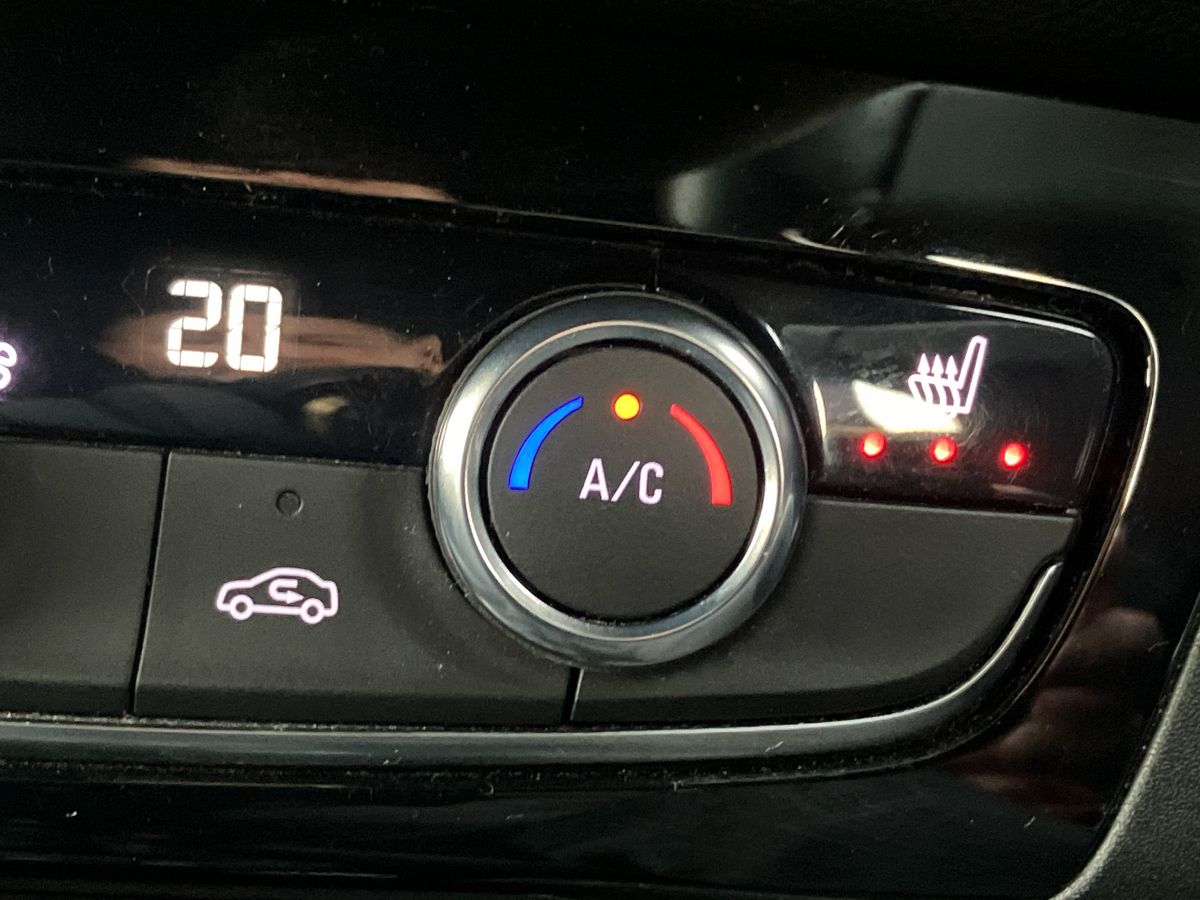 Used Vauxhall Corsa 2022 for sale - 76735970: Photo 37