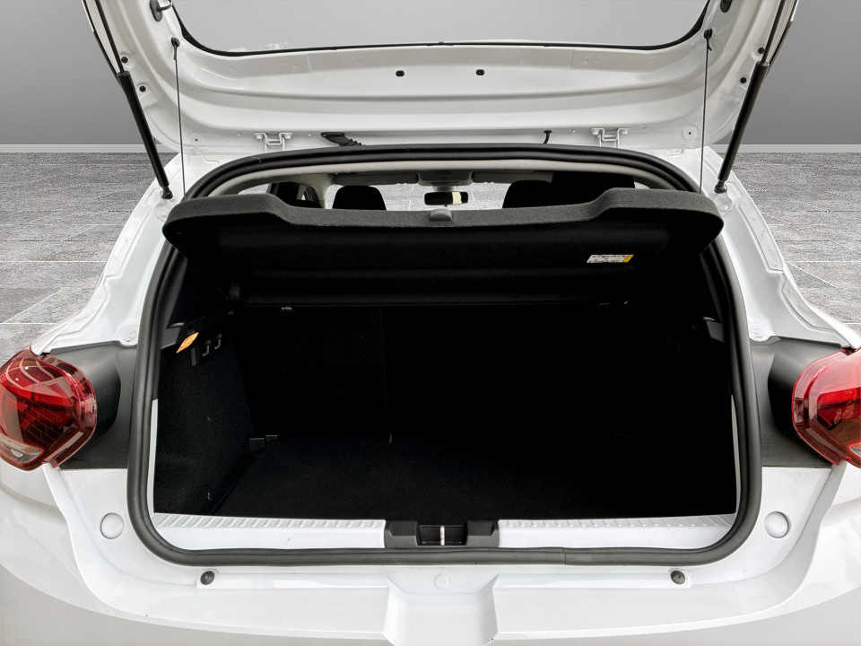 Used Dacia Sandero Stepway 2023 for sale - 77555572: Photo 12