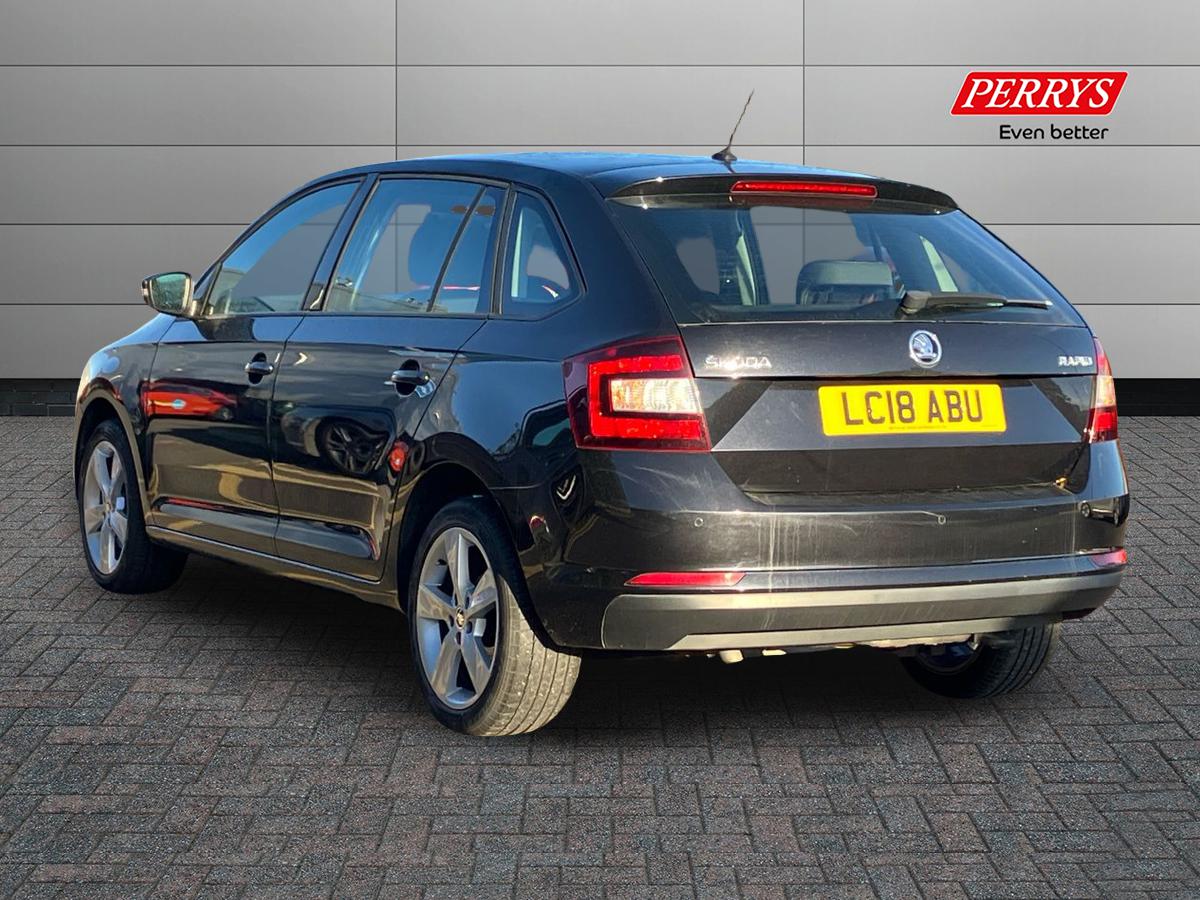Used Skoda Rapid Spaceback 2018 for sale - 76565802: Photo 2