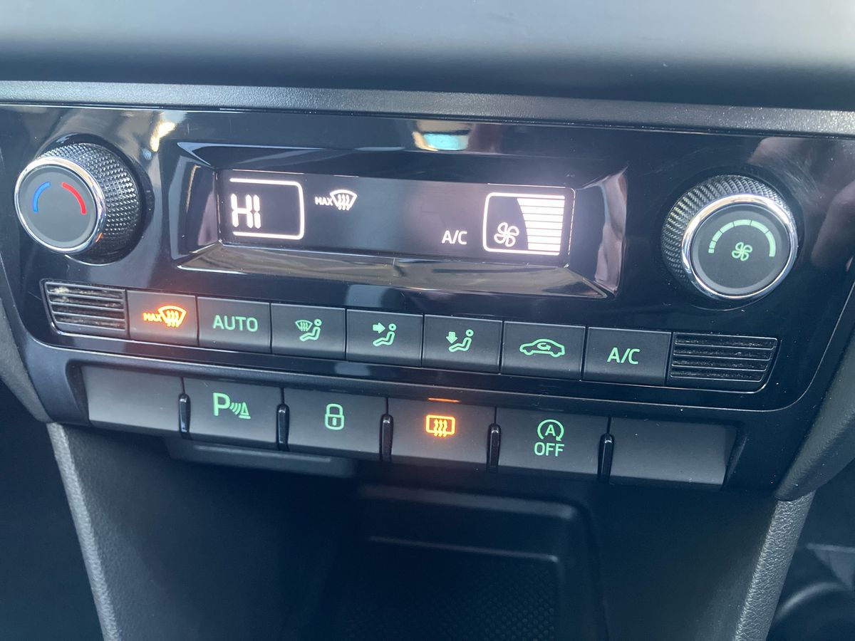 Used Skoda Rapid Spaceback 2018 for sale - 76565802: Photo 21