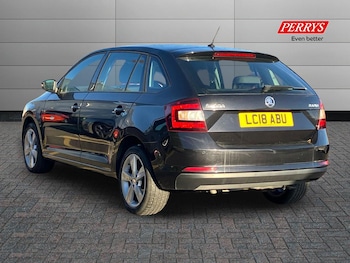 Used Skoda Rapid Spaceback 2018 for sale - 76565802: Photo