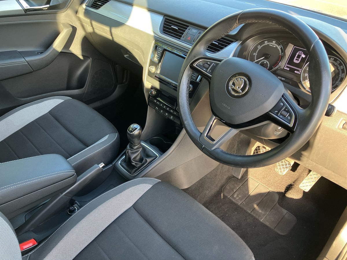 Used Skoda Rapid Spaceback 2018 for sale - 76565802: Photo 32