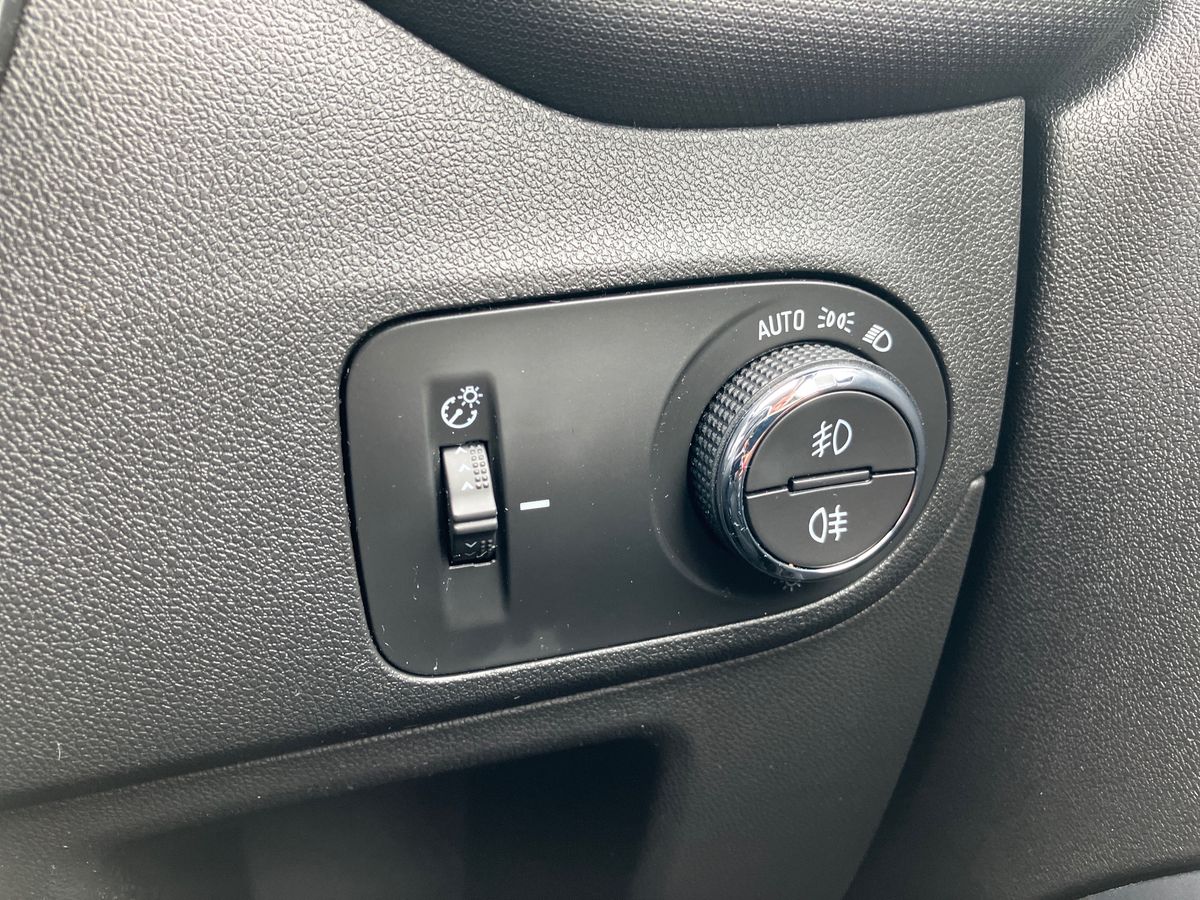 Used Vauxhall Crossland 2022 for sale - 76845534: Photo 31