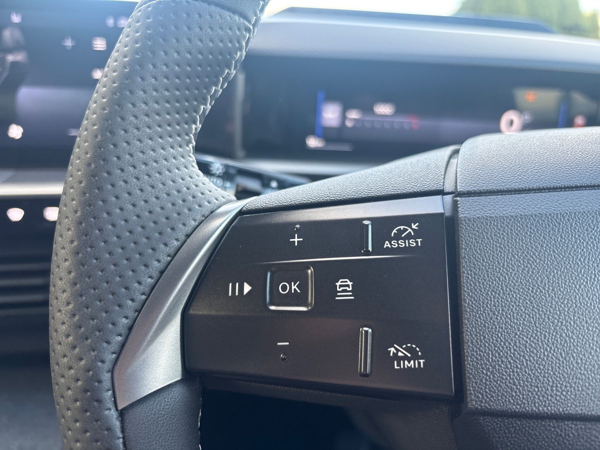 Used Vauxhall Grandland 2025 for sale - 76736083: Photo 16