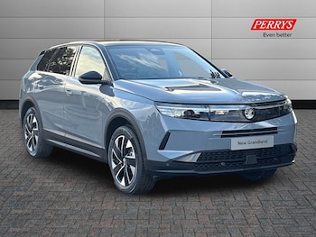 2025 - 1.2 Hybrid 145 Ultimate 5dr e-DCT6 [Fixed Roof]