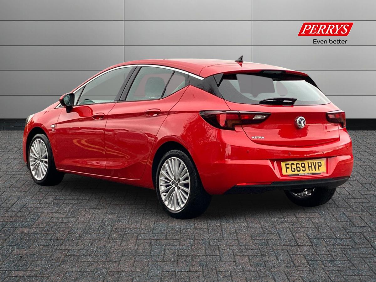 Used Vauxhall Astra 2019 for sale - 76931825: Photo 2
