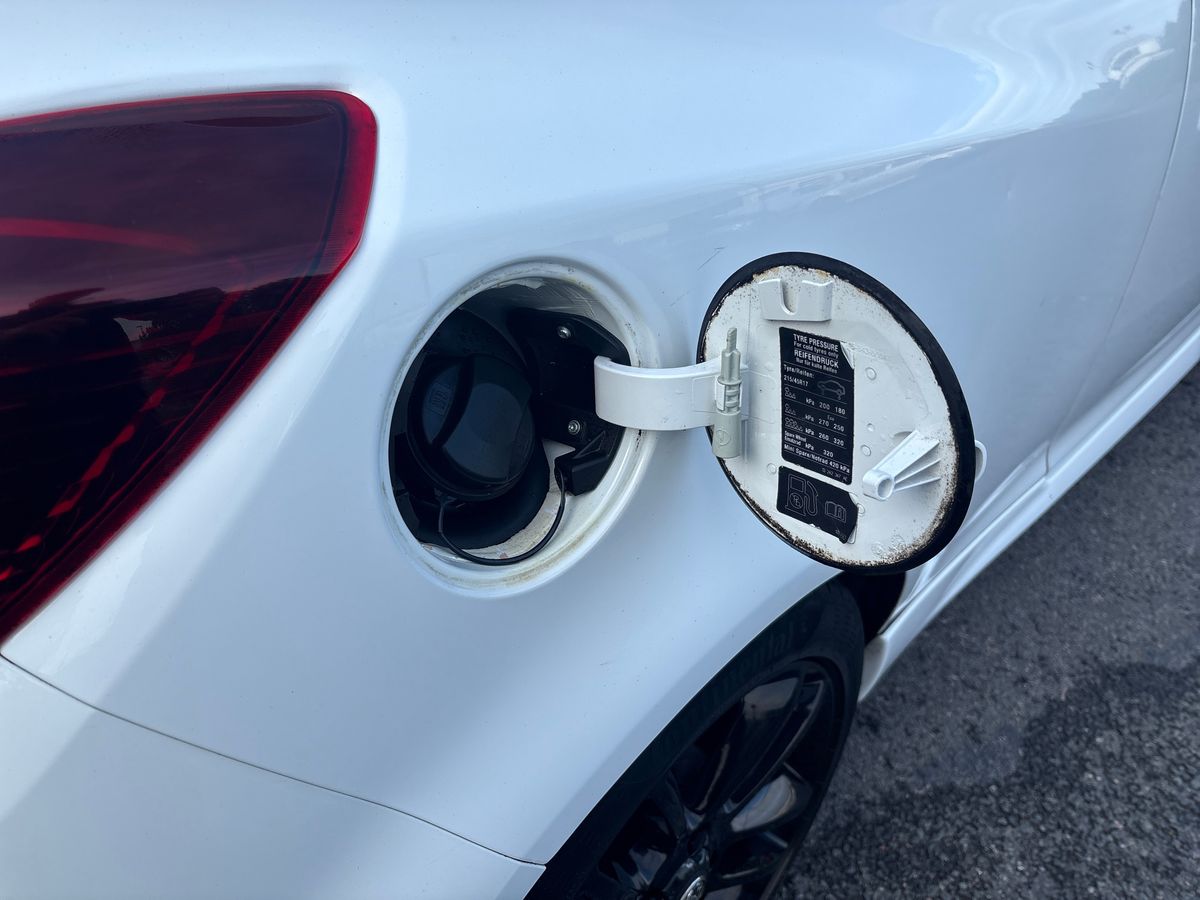 Used Vauxhall Corsa 2013 for sale - 77283281: Photo 26