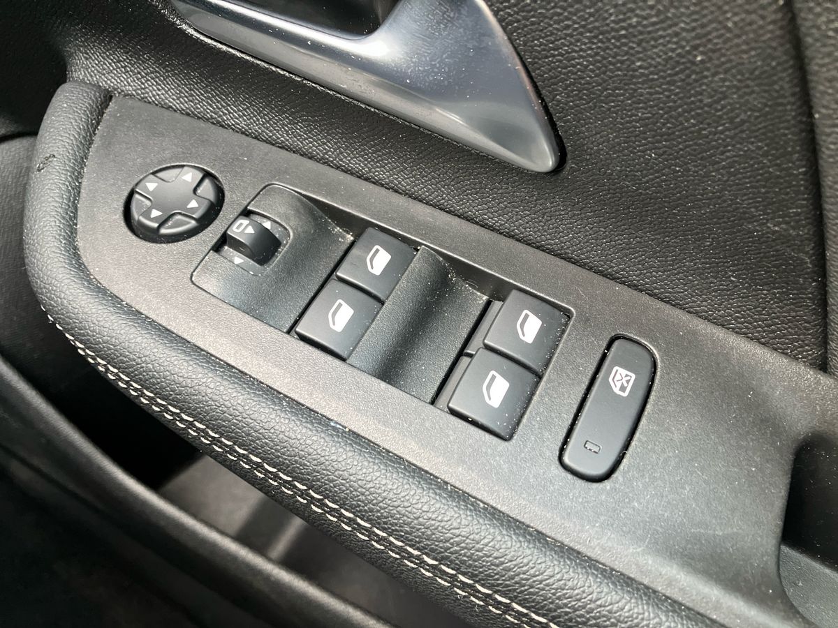 Used Vauxhall Mokka 2023 for sale - 76611994: Photo 18