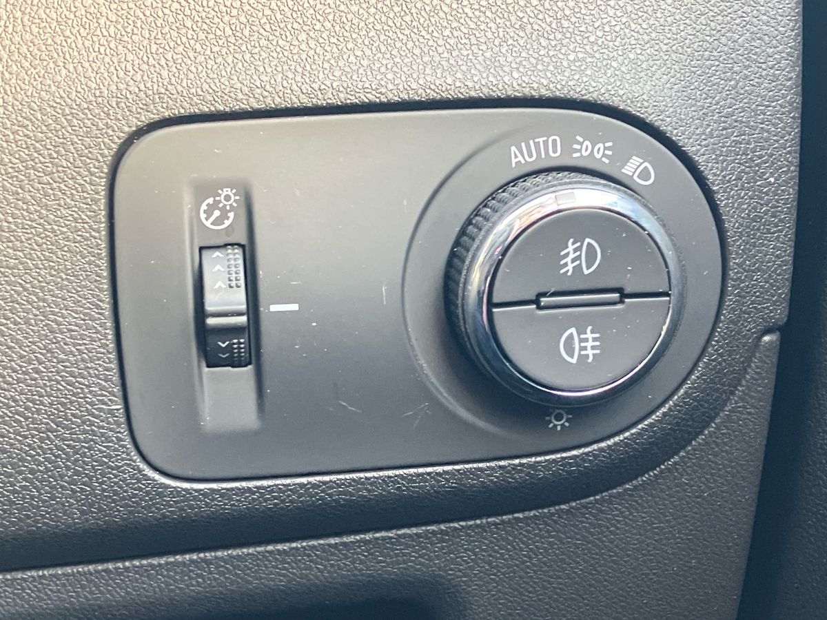 Used Vauxhall Crossland 2023 for sale - 76706834: Photo 38