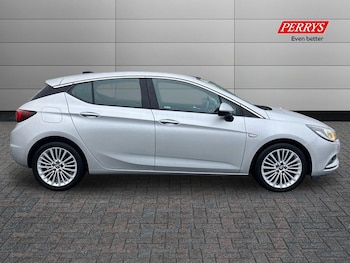 Used Vauxhall Astra 2017 for sale - 77318516: Photo