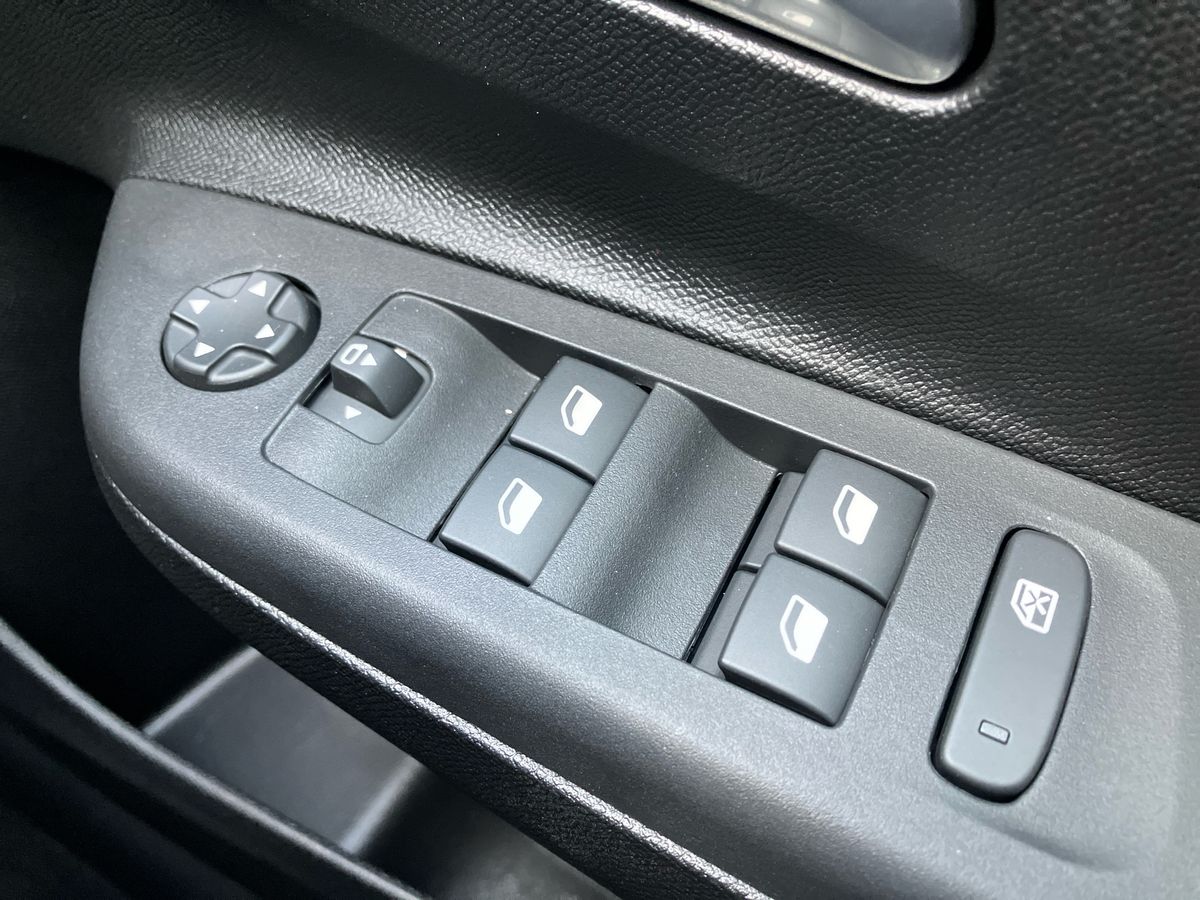 Used Vauxhall Corsa 2025 for sale - 76736066: Photo 18