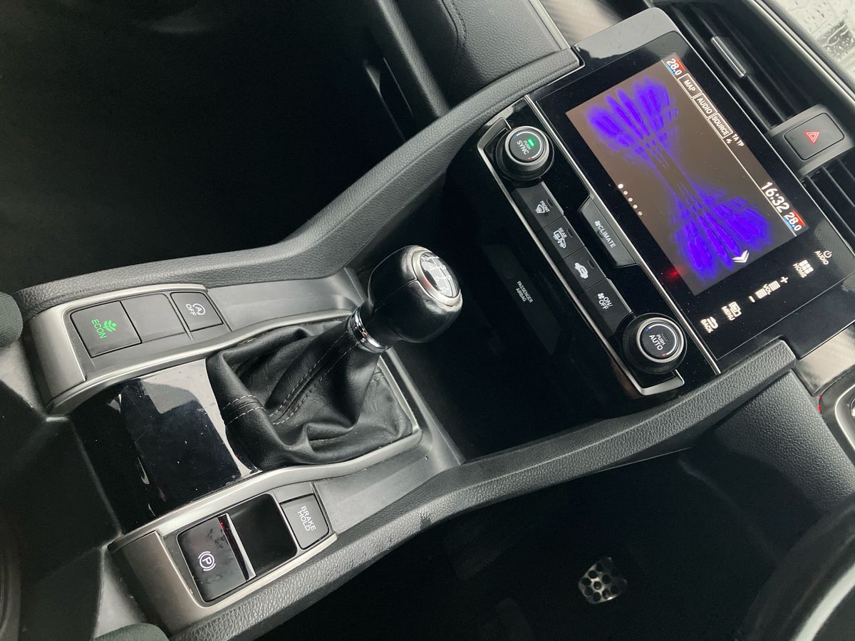 Used Honda Civic 2019 for sale - 76035365: Photo 20