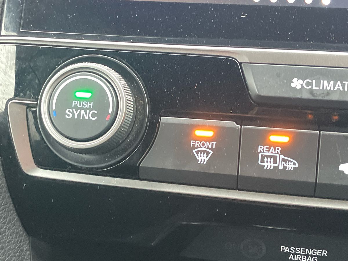 Used Honda Civic 2019 for sale - 76035365: Photo 44