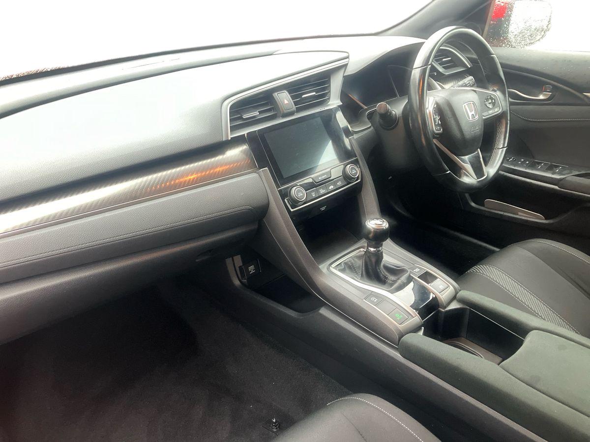 Used Honda Civic 2019 for sale - 76035365: Photo 7