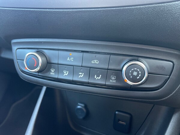 Used Vauxhall Crossland 2023 for sale - 76220014: Photo 13