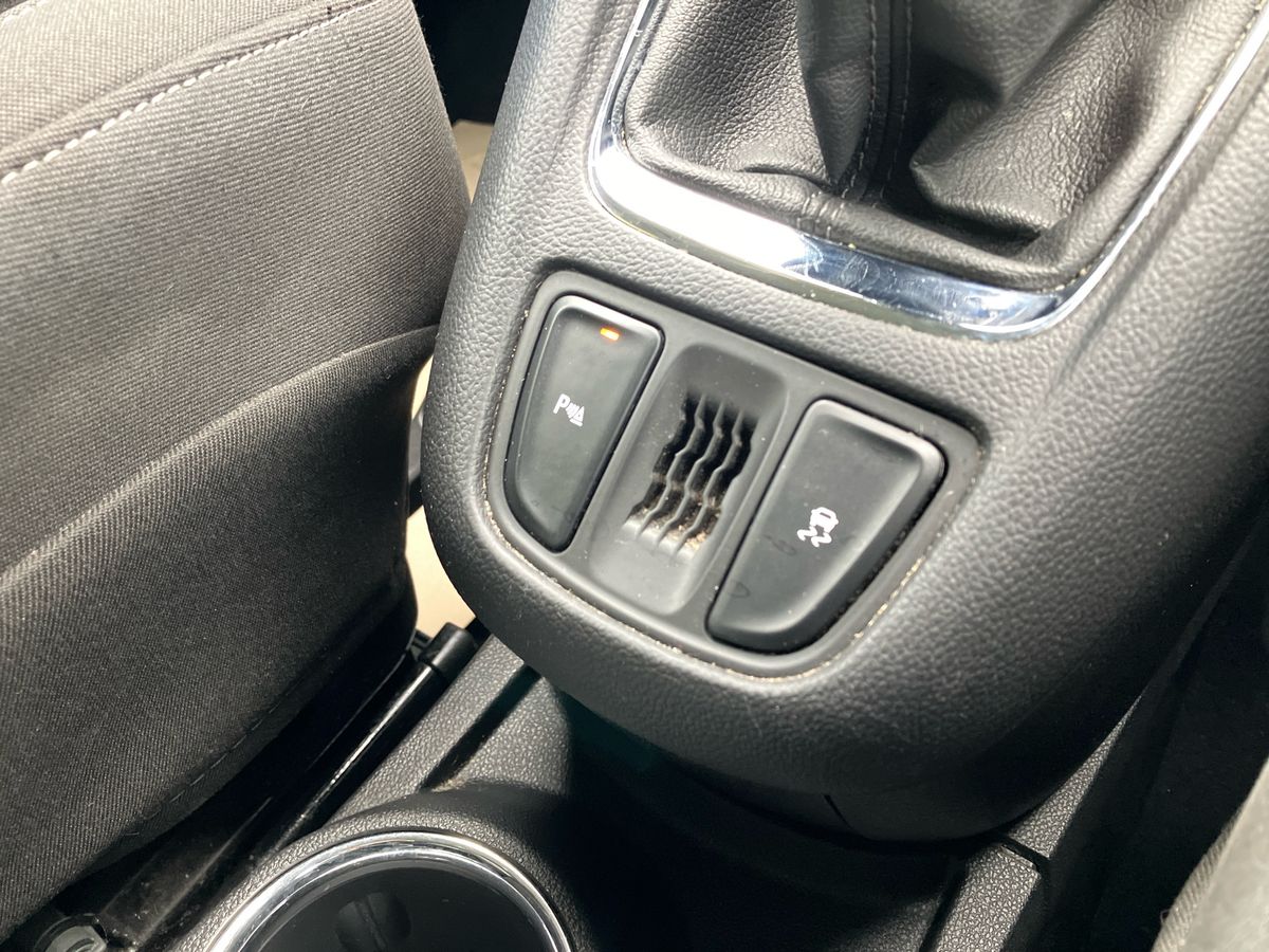 Used Vauxhall Zafira 2016 for sale - 76958044: Photo 27