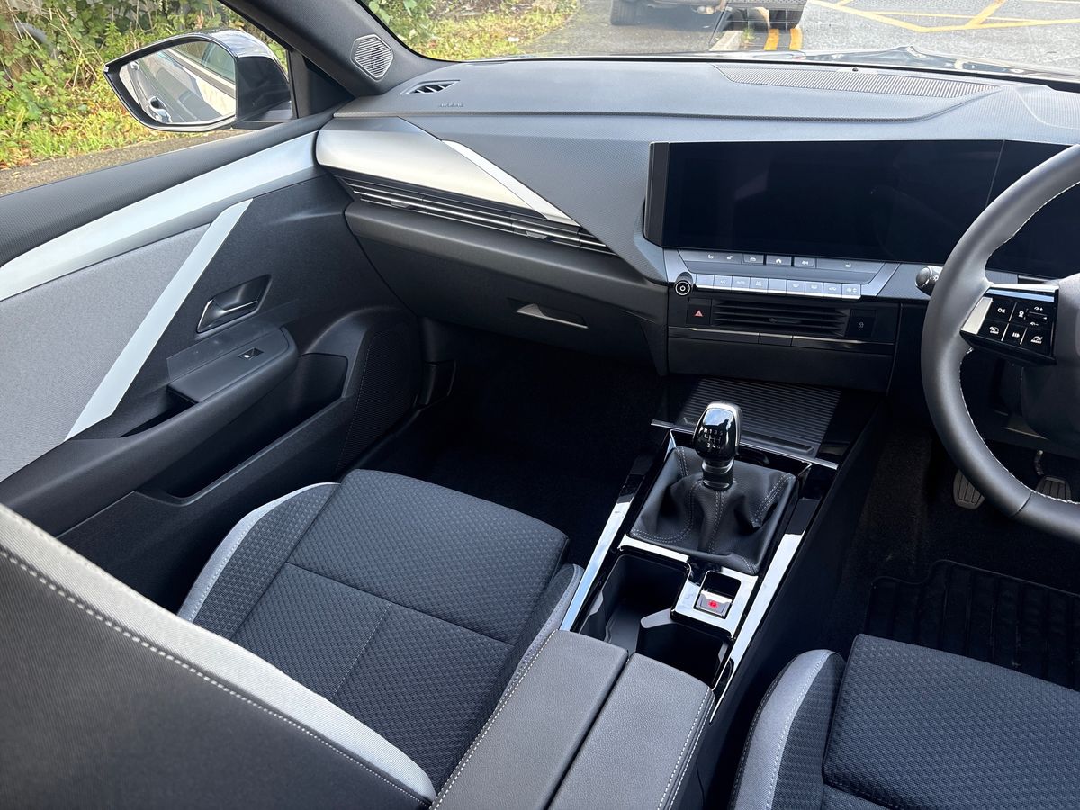 Used Vauxhall Astra 2025 for sale - 76736042: Photo 17