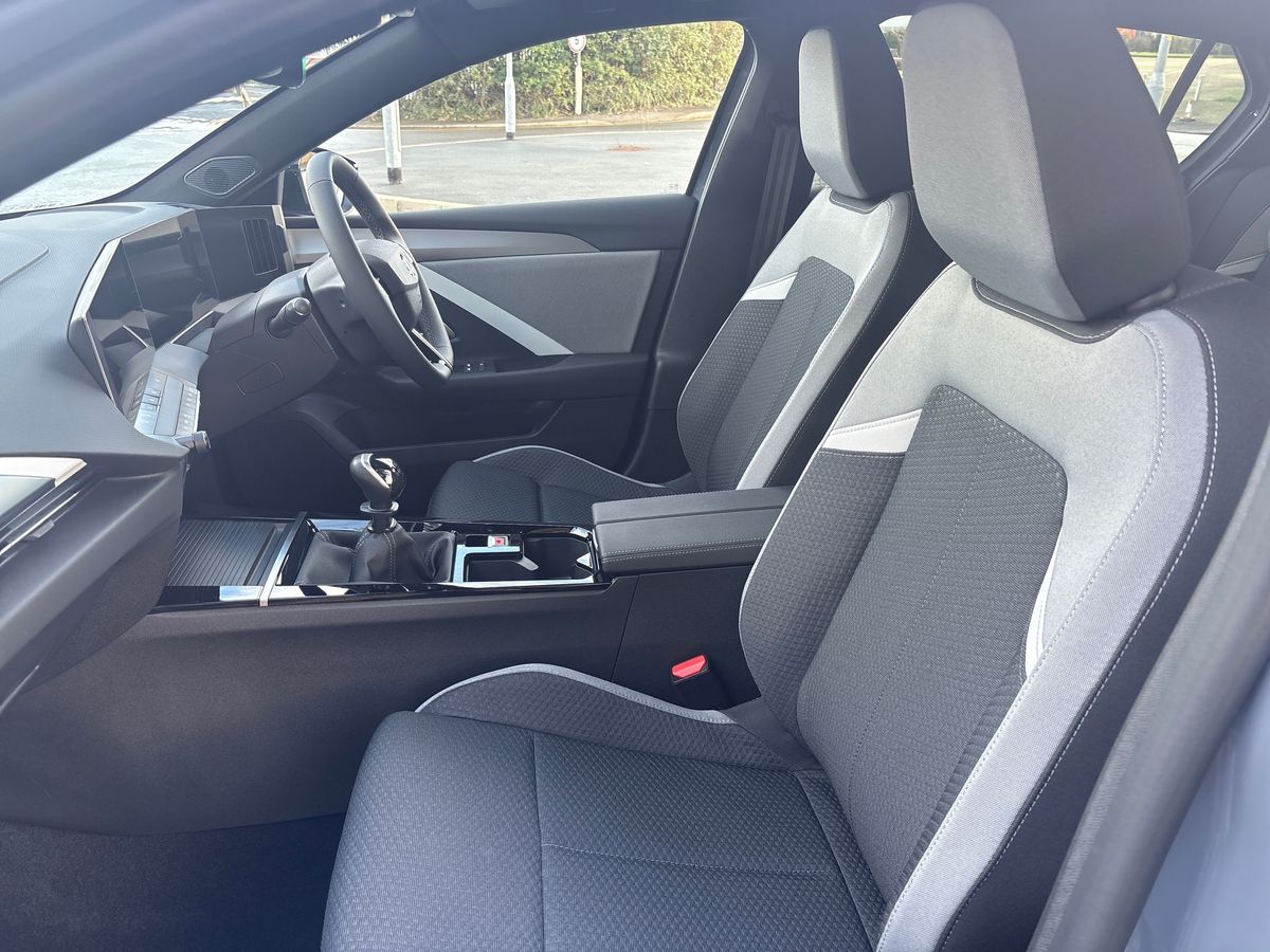 Used Vauxhall Astra 2025 for sale - 76736042: Photo 31