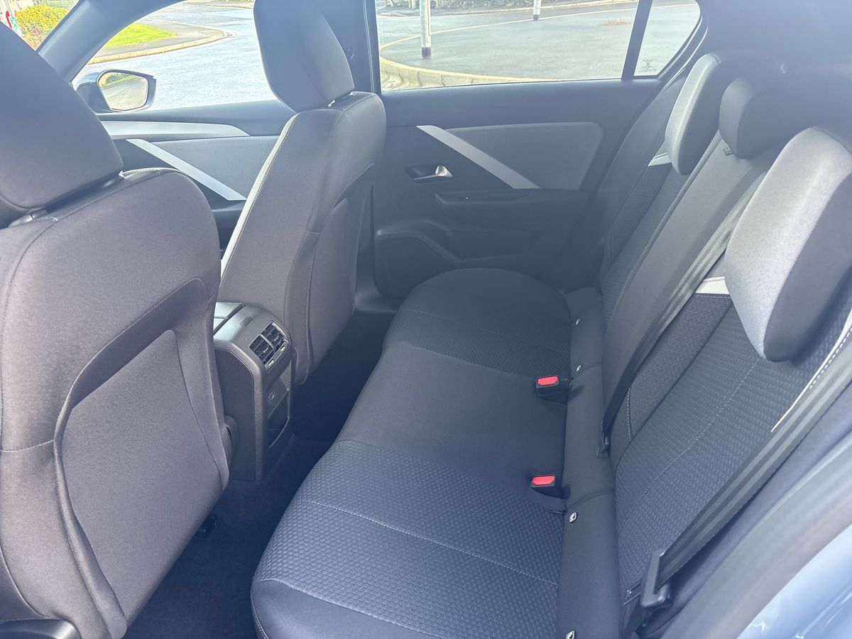 Used Vauxhall Astra 2025 for sale - 76736042: Photo 32