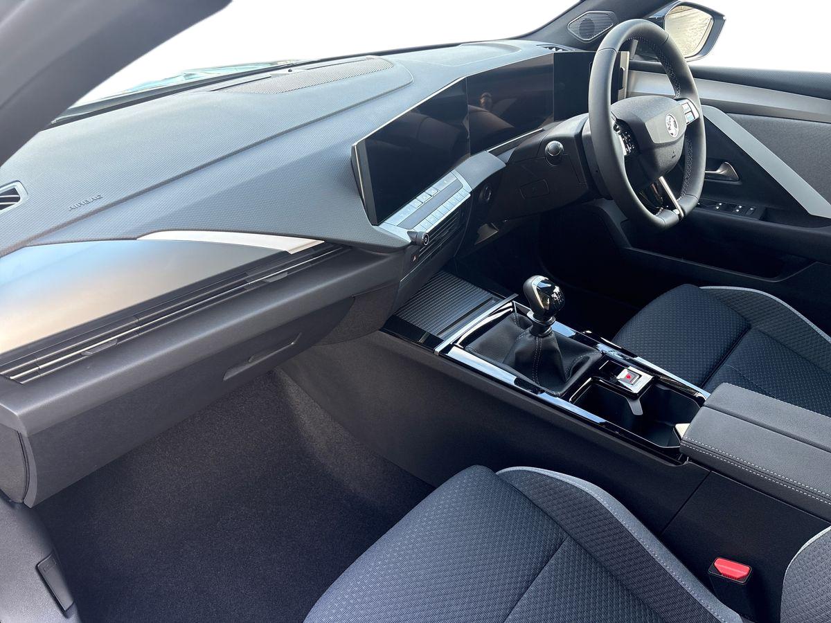 Used Vauxhall Astra 2025 for sale - 76736042: Photo 6