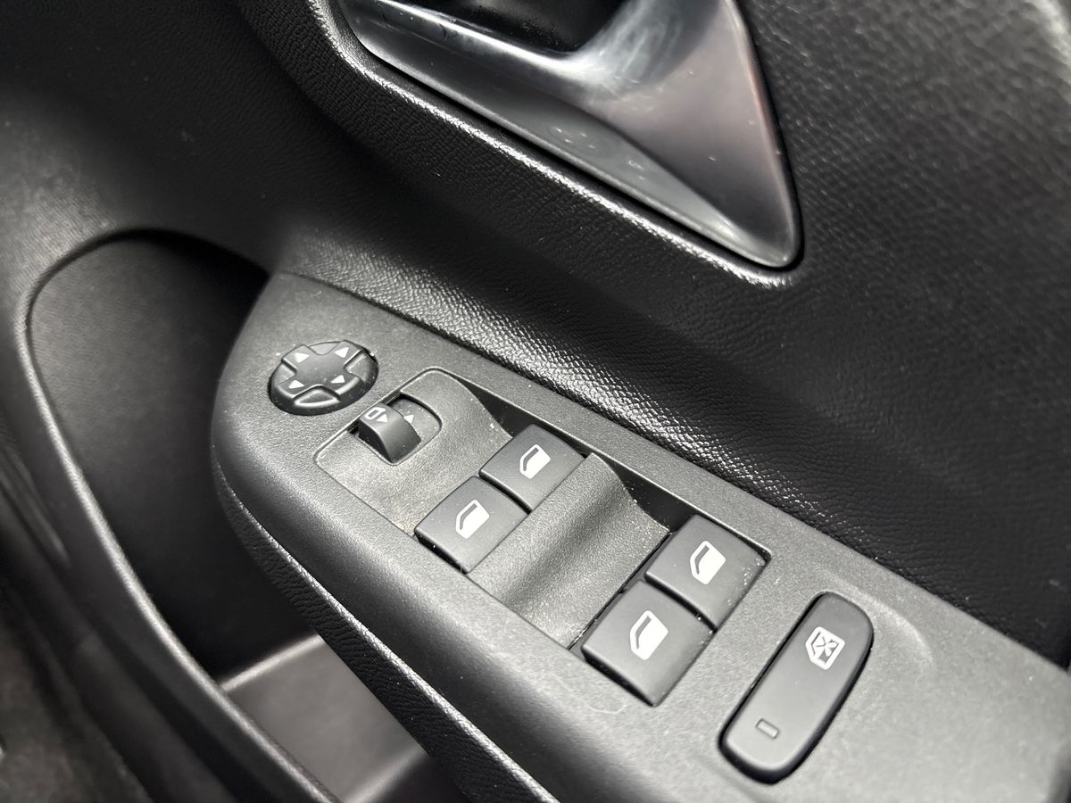 Used Vauxhall Corsa 2023 for sale - 76341271: Photo 18