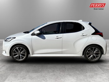 Used Toyota Yaris 2023 for sale - 78454009: Photo