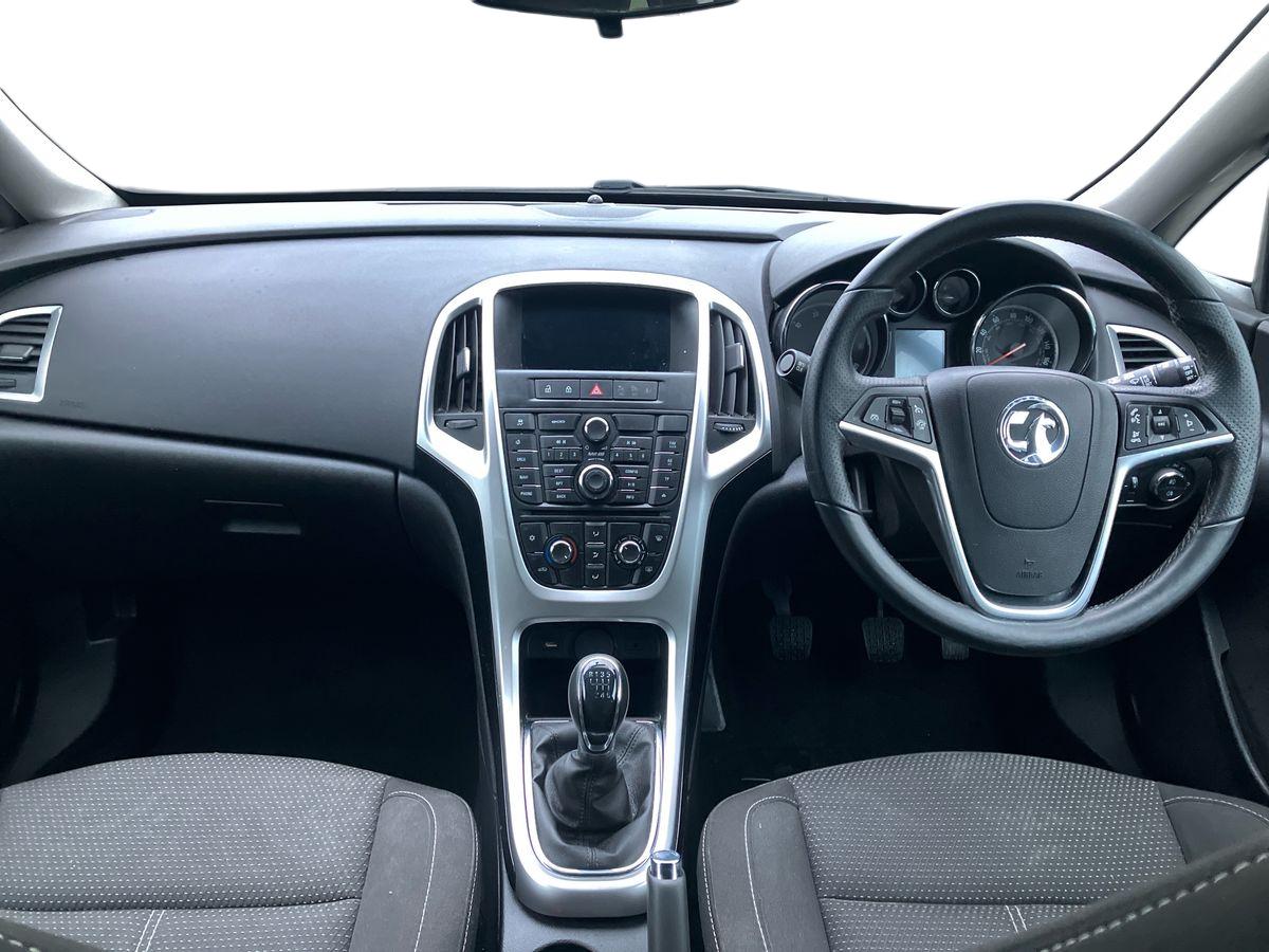 Used Vauxhall Astra 2015 for sale - 78092150: Photo 9