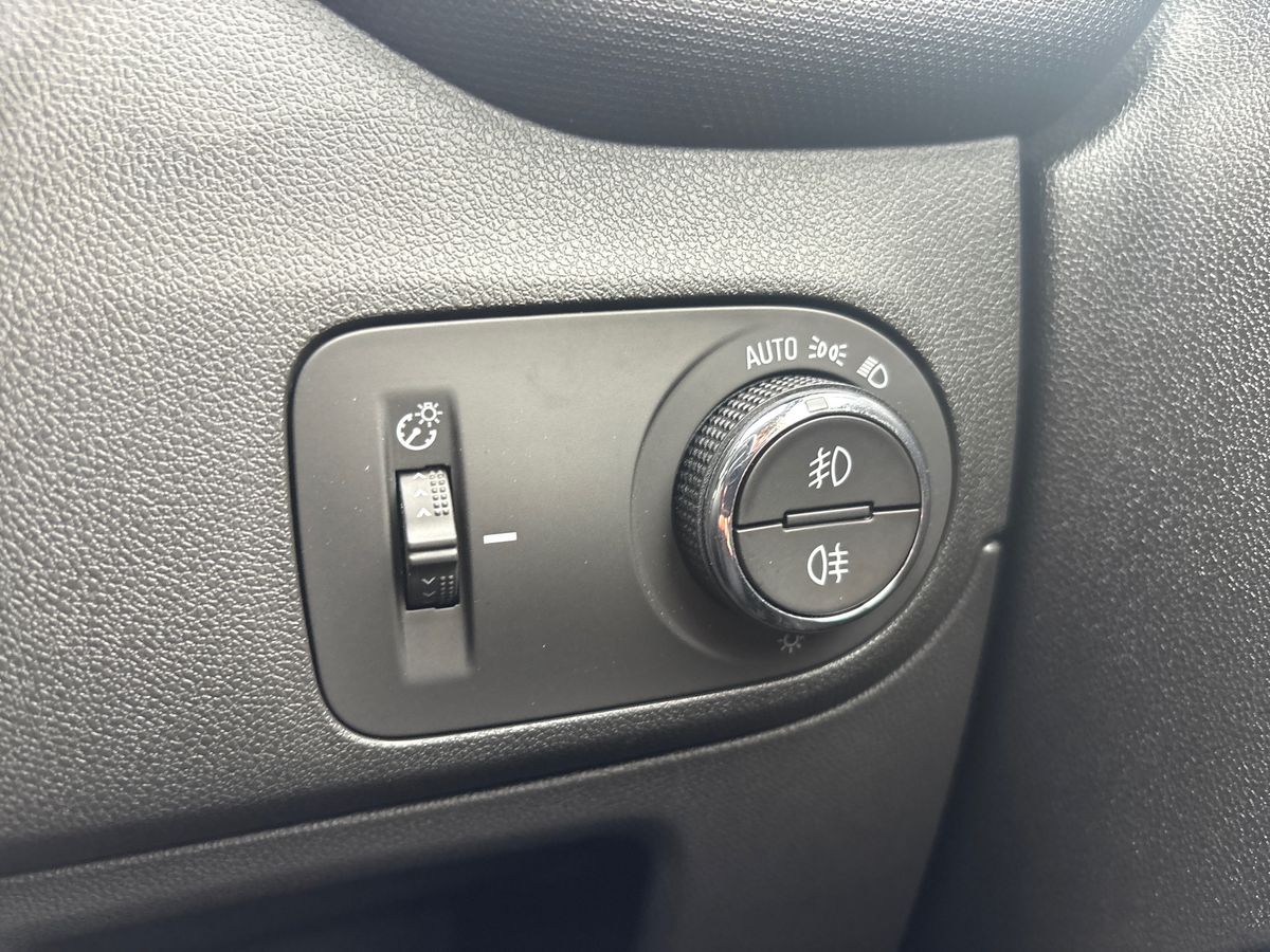 Used Vauxhall Crossland 2024 for sale - 76525906: Photo 38