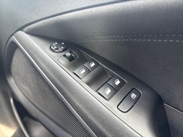 Used Vauxhall Crossland 2022 for sale - 75592560: Photo 19