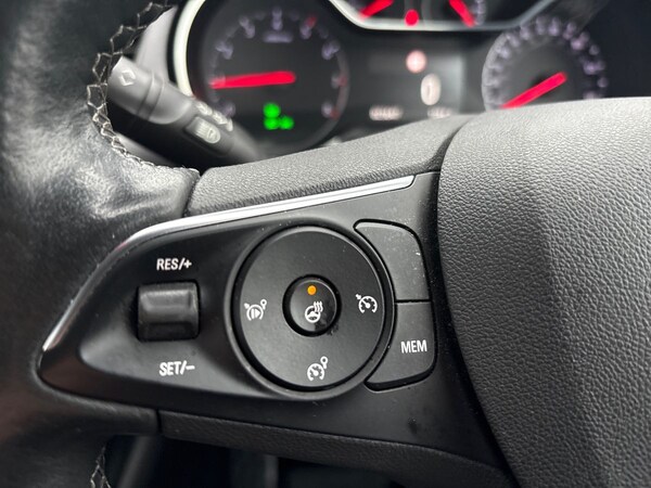 Used Vauxhall Crossland 2022 for sale - 76171278: Photo 17