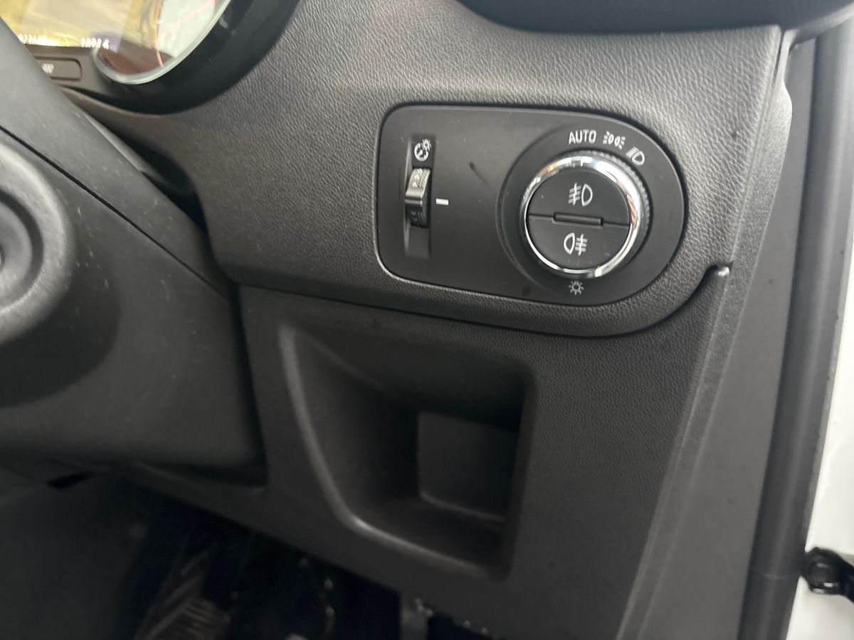 Used Vauxhall Crossland 2022 for sale - 76171278: Photo 28