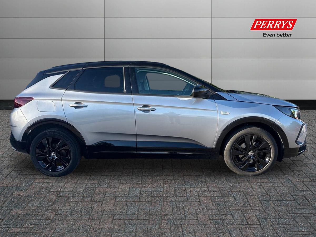 Used Vauxhall Grandland 2022 for sale - 76565817: Photo 3