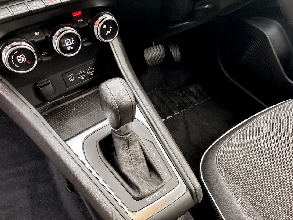 Used Renault Captur 2023 for sale - 77517033: Photo 48