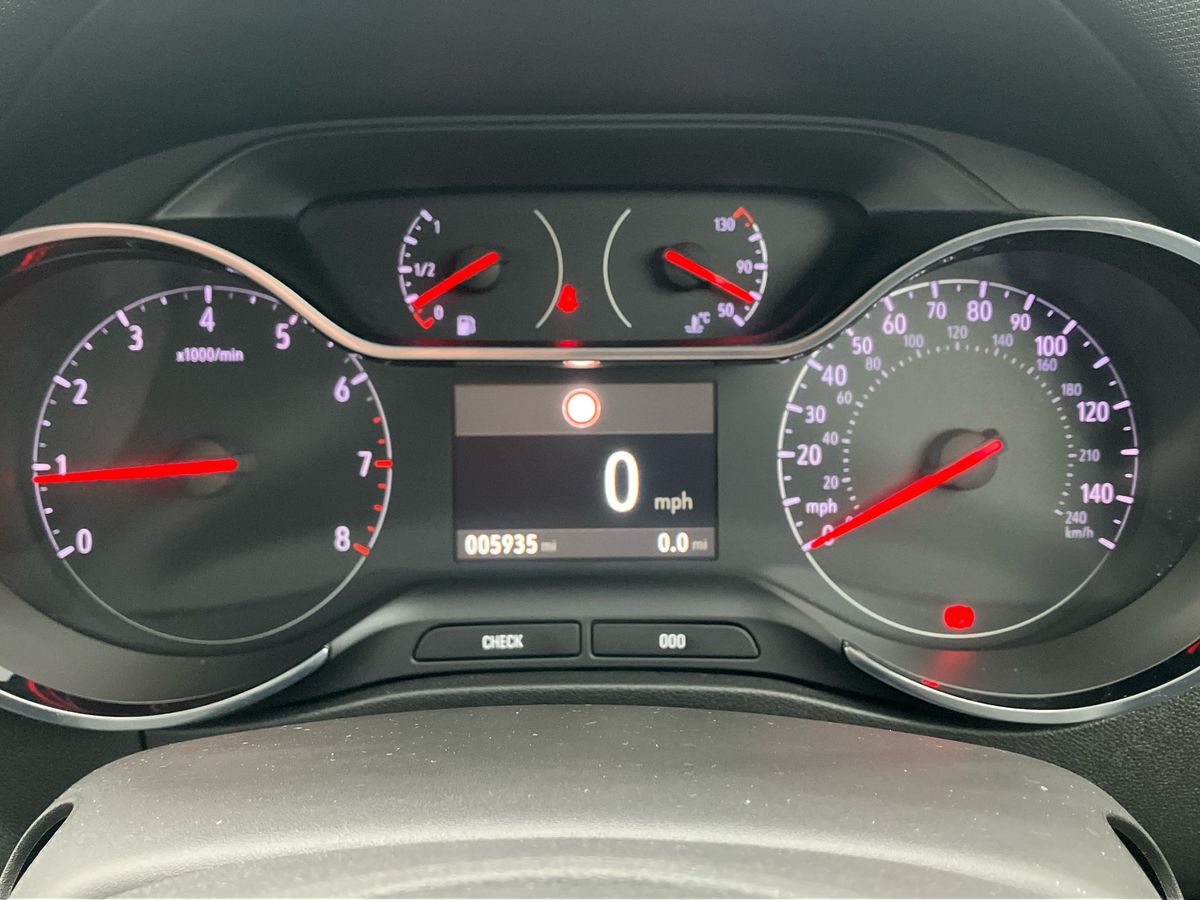 Used Vauxhall Crossland 2022 for sale - 76391973: Photo 14