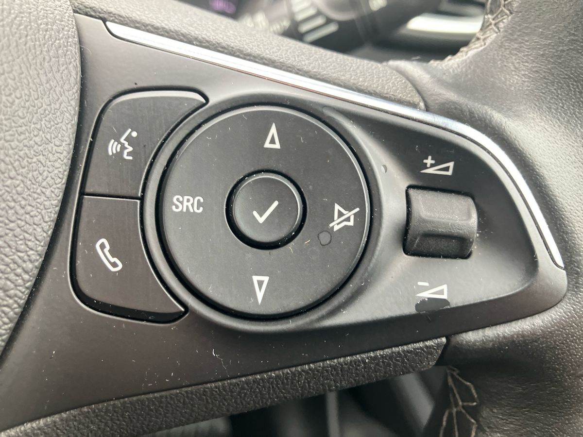 Used Vauxhall Crossland 2022 for sale - 76391973: Photo 30