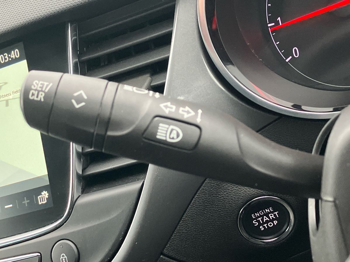 Used Vauxhall Crossland 2022 for sale - 76391973: Photo 32