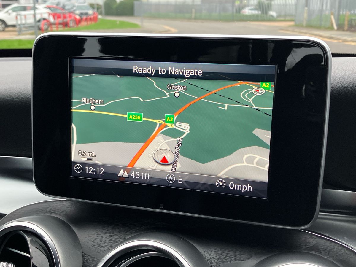 Used Mercedes-Benz C Class 2016 for sale - 76980151: Photo 11