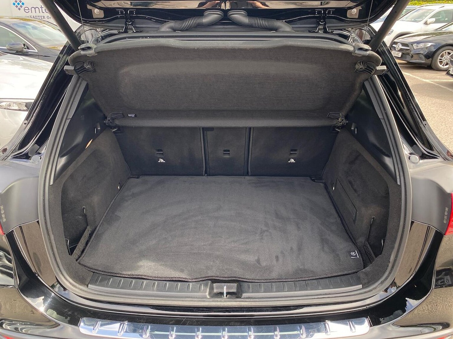 Used Mercedes-Benz GLA 2024 for sale - 76637791: Photo 17