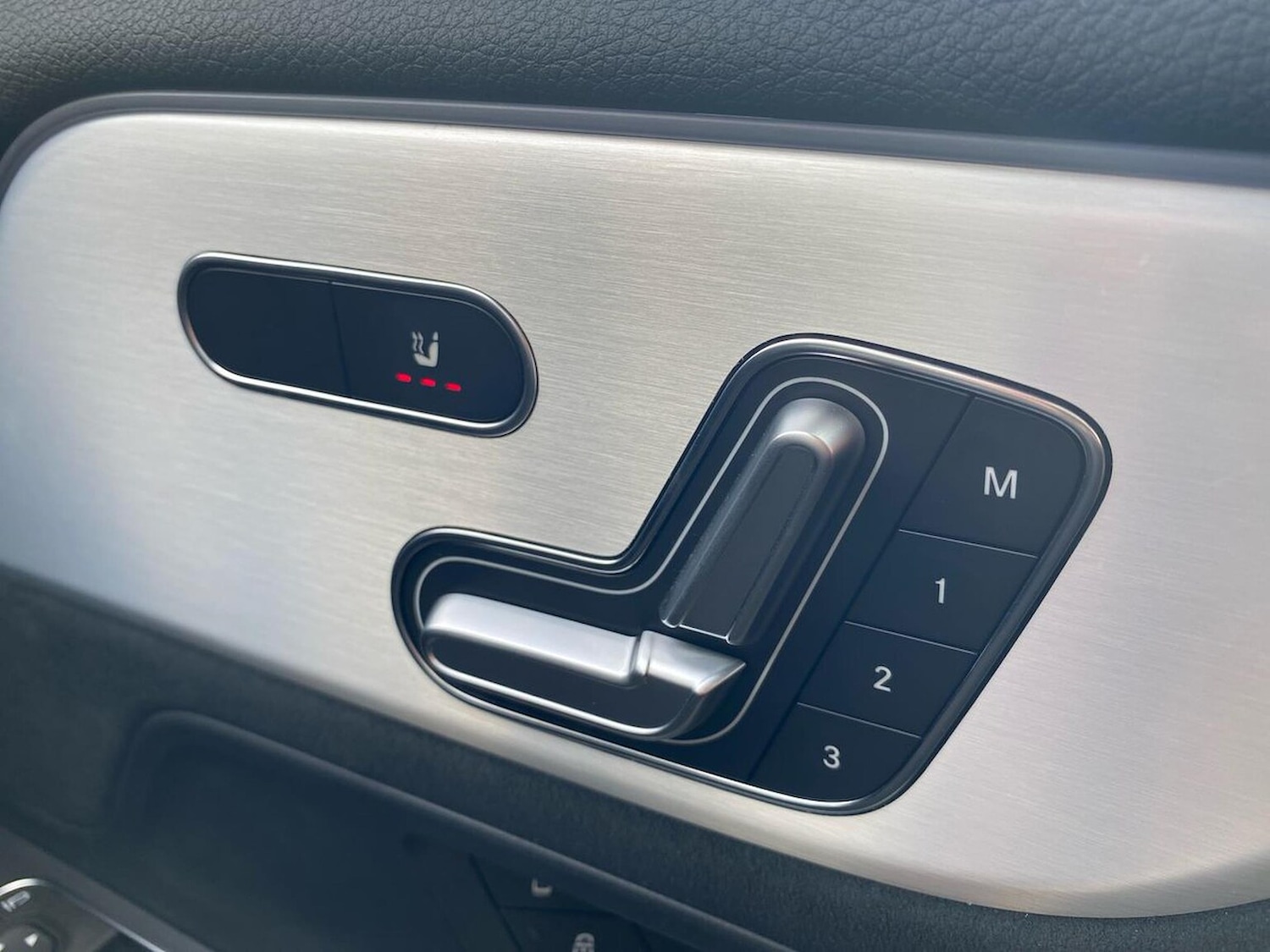 Used Mercedes-Benz GLA 2024 for sale - 76637791: Photo 30