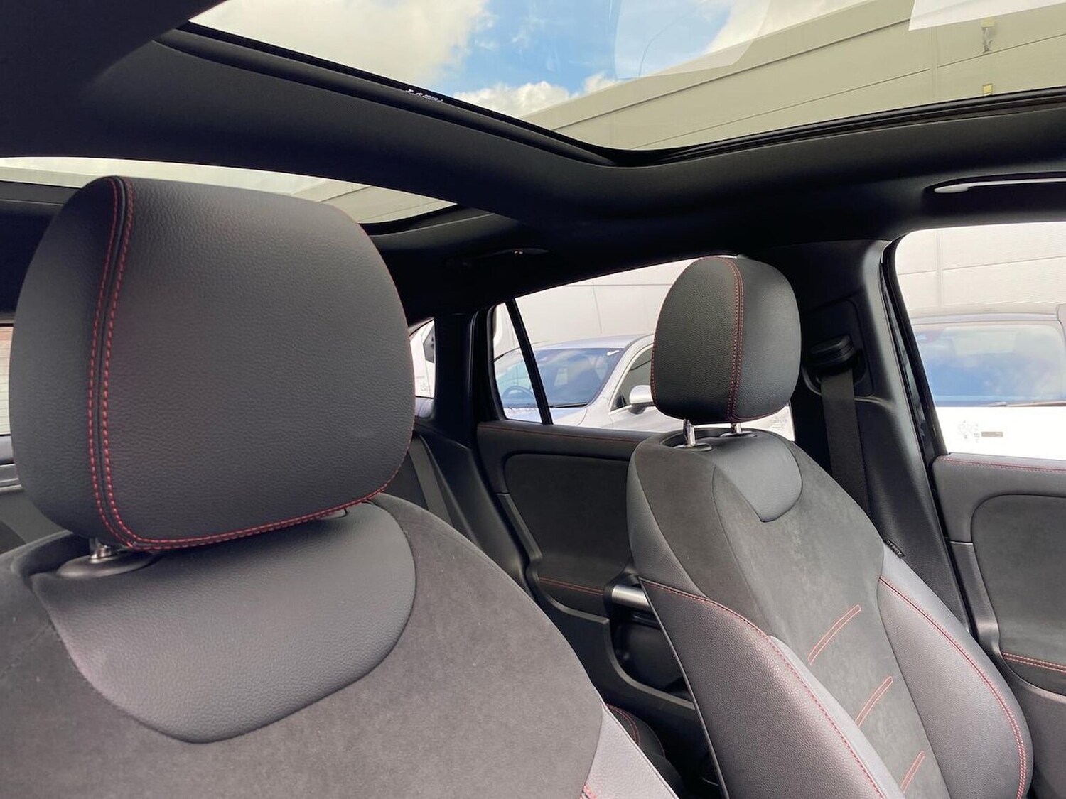 Used Mercedes-Benz GLA 2024 for sale - 76637791: Photo 39