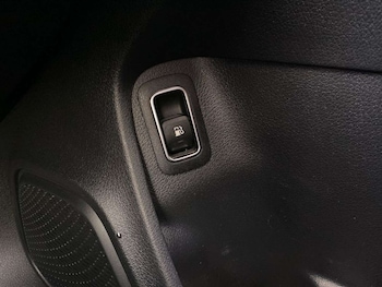 Used Mercedes-Benz CLA 2025 for sale - 77622362: Photo