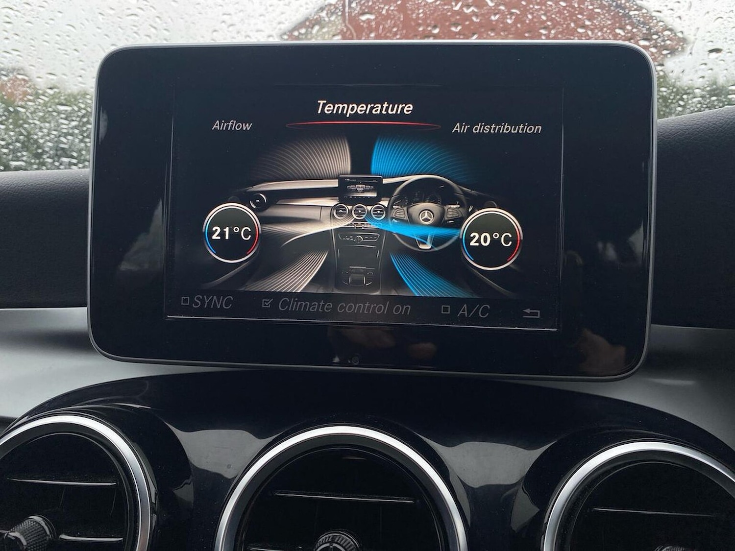 Used Mercedes-Benz C Class 2017 for sale - 76945887: Photo 12