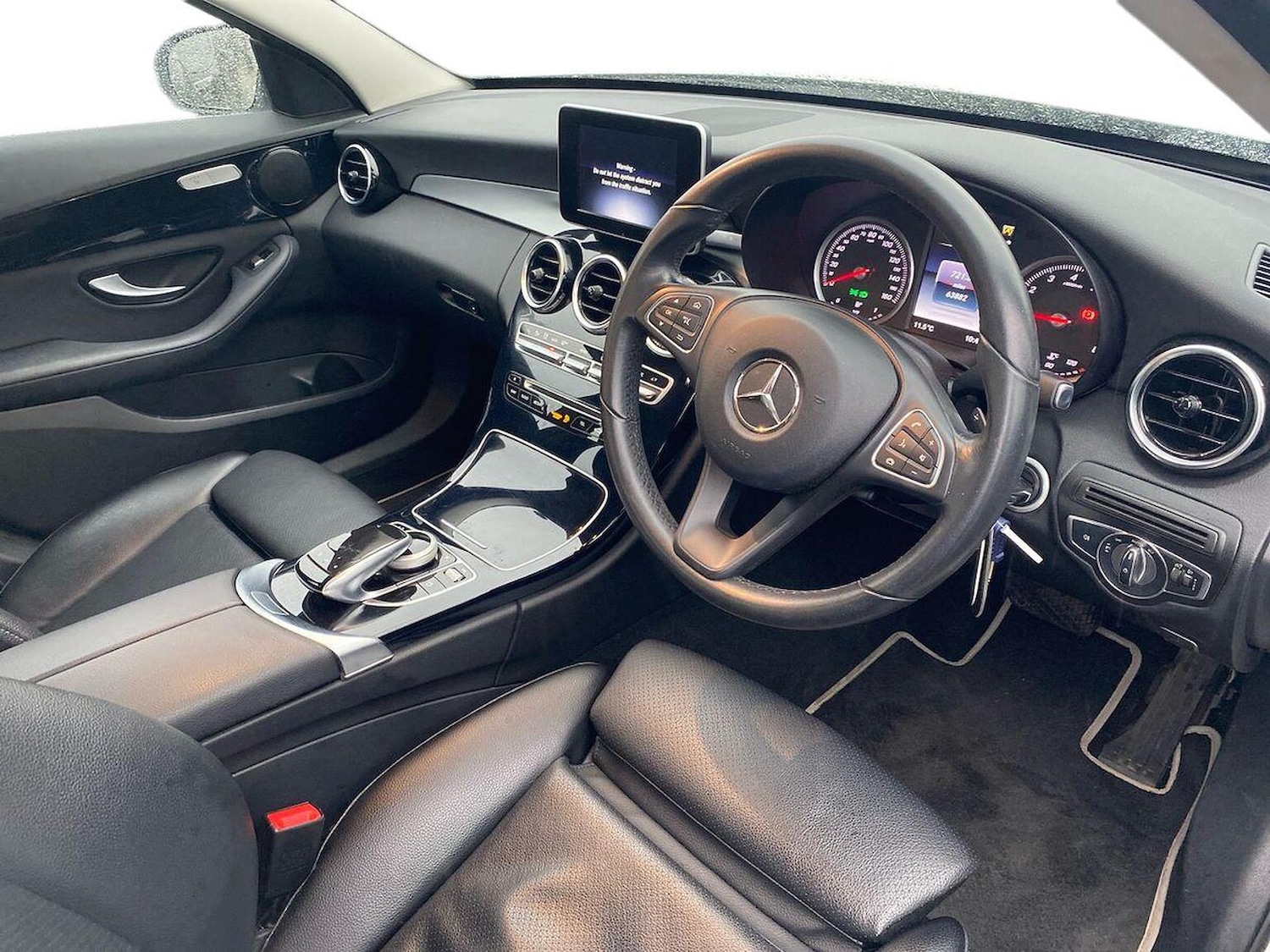 Used Mercedes-Benz C Class 2017 for sale - 76945887: Photo 15