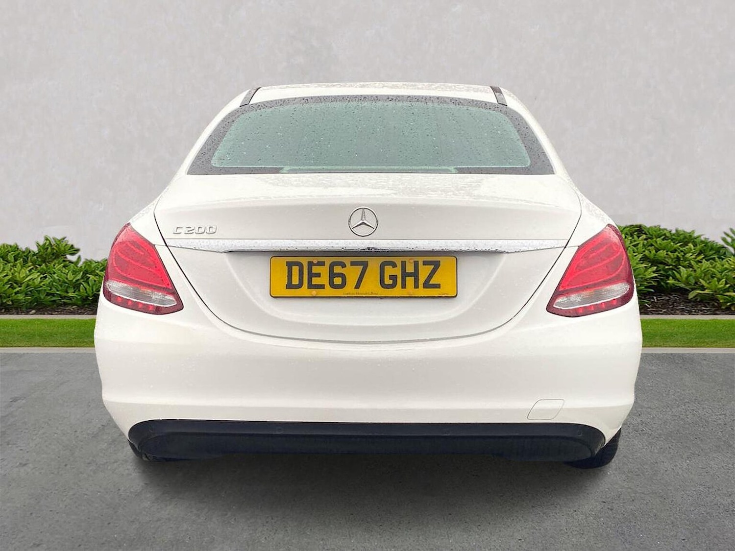 Used Mercedes-Benz C Class 2017 for sale - 76945887: Photo 4