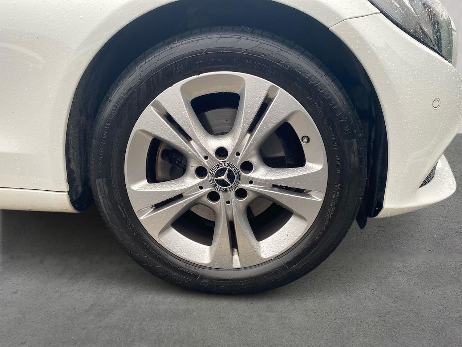 Used Mercedes-Benz C Class 2017 for sale - 76945887: Photo 6