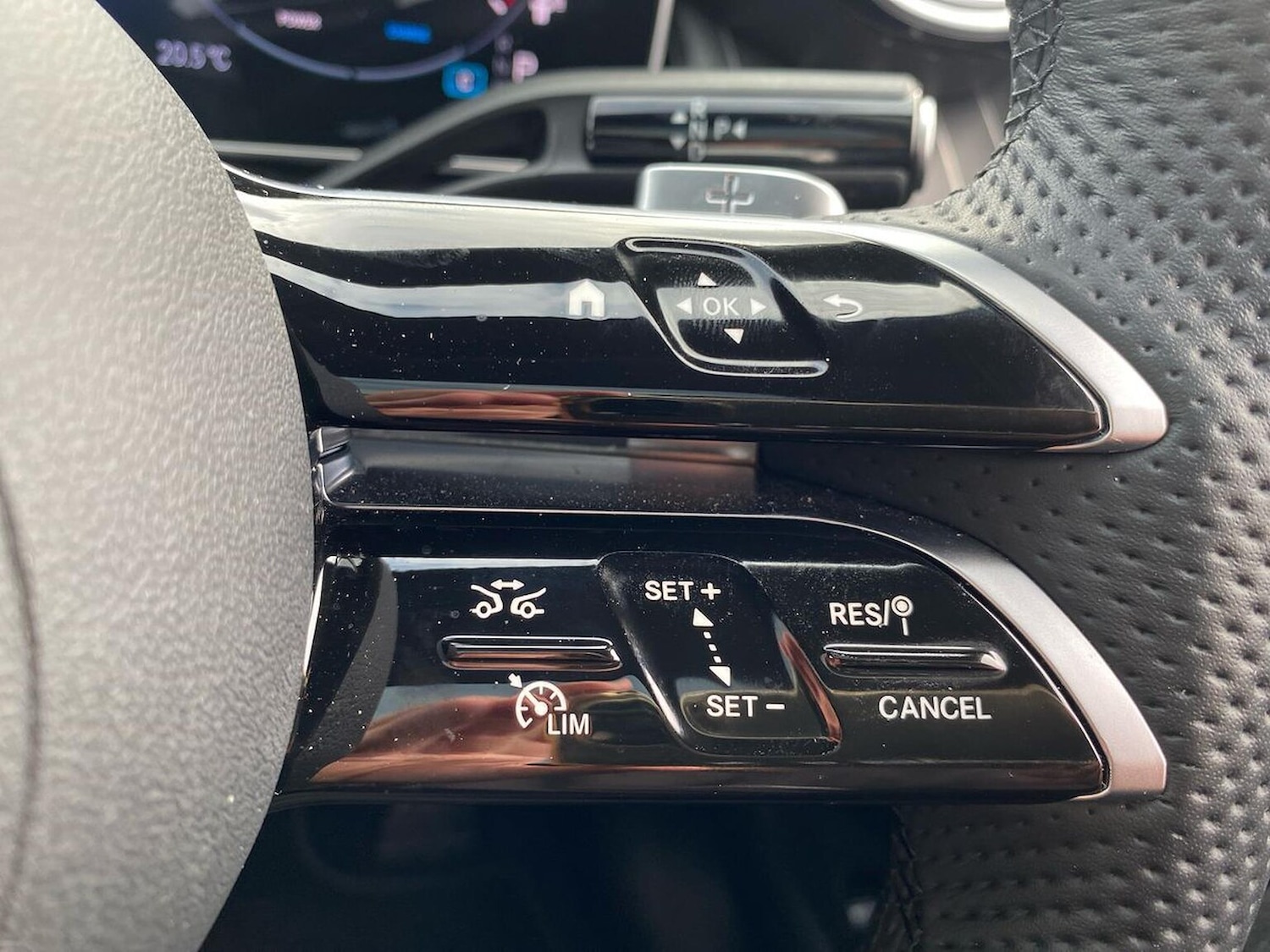 Used Mercedes-Benz GLC 2025 for sale - 76157194: Photo 27