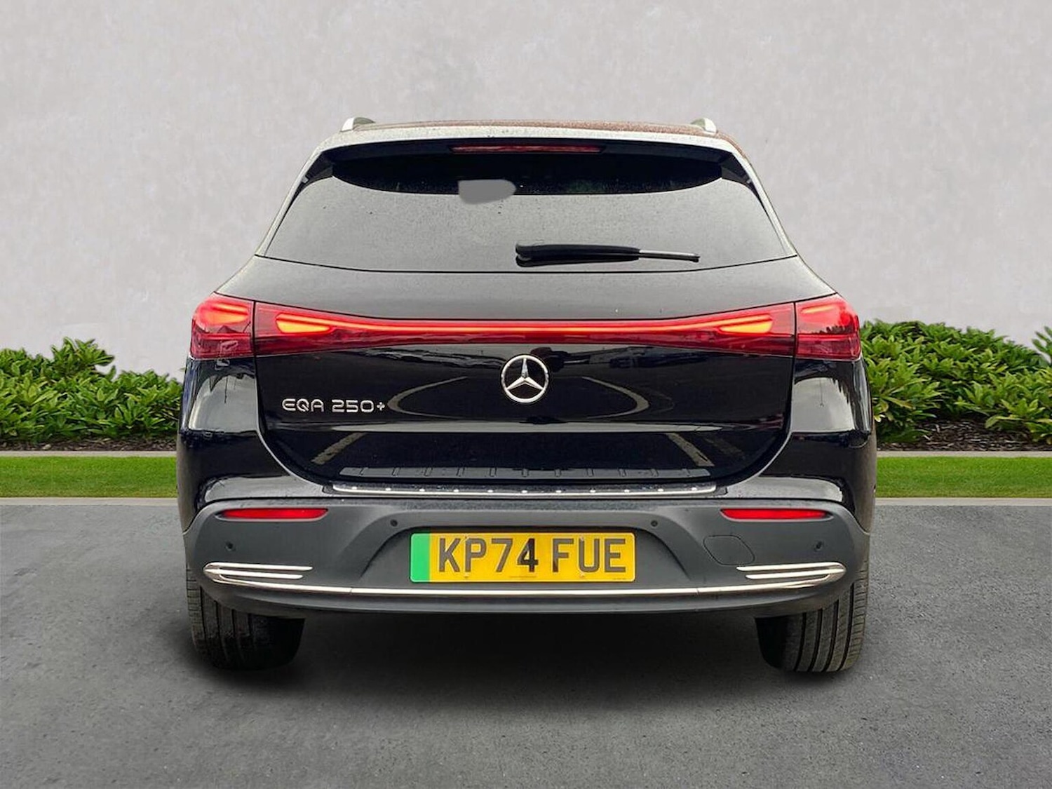 Used Mercedes-Benz EQA 2024 for sale - 76418241: Photo 4