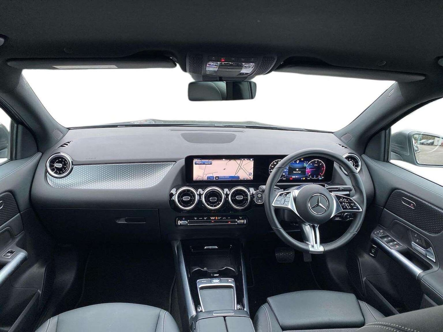 Used Mercedes-Benz GLA 2025 for sale - 77775207: Photo 8